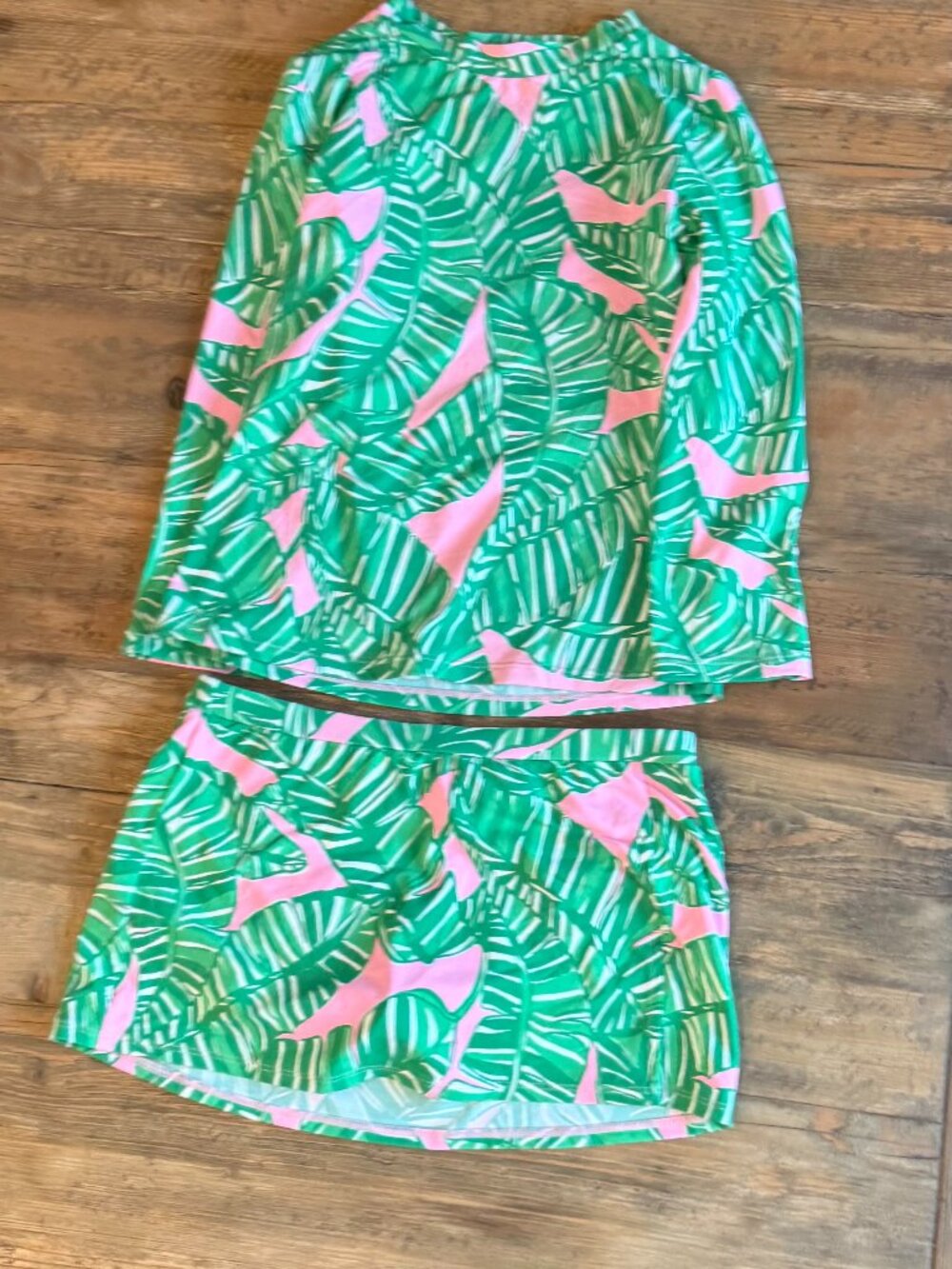 Lilly Pulitzer girls size 12 rash guard swim set
